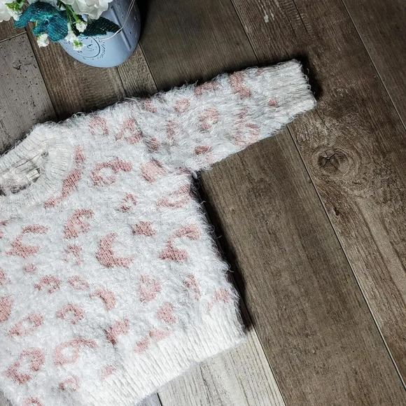 Jessica Simpson Pink and White Leopard Animal Print Fuzzy Sweater Size 18m NWOT - Picture 9 of 15